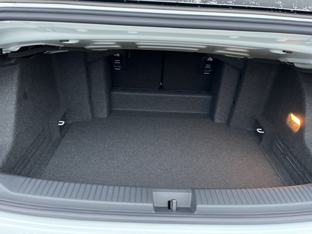 T-Roc Cabriolet R-Line 1.5 l TSI OPF 110 kW (150