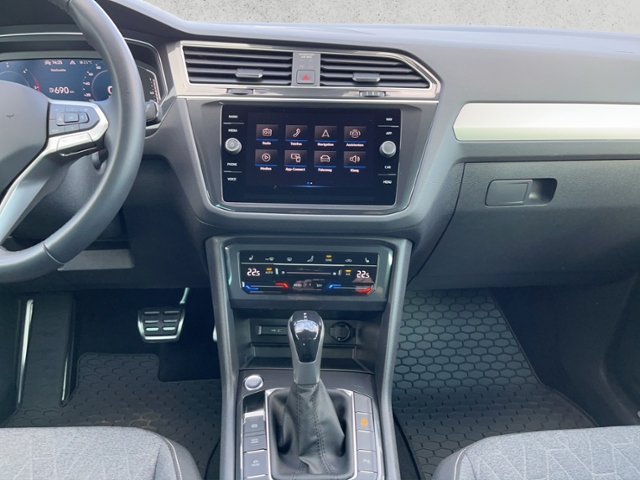 Tiguan 2.0 TDI Move, AHK, Kamera, Easy Open KLIM