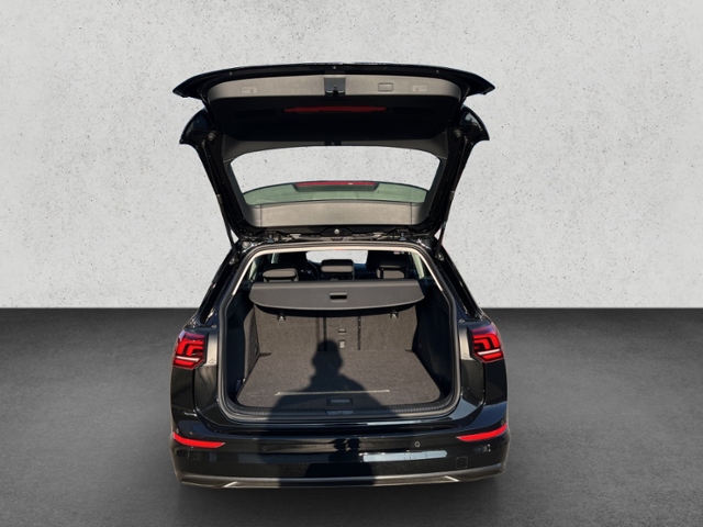 Golf VIII 2.0 TDI Life, AHK, LED Plus, Kamera KL