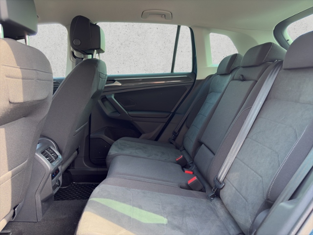 Tiguan 2.0 TDI DSG Eleg., 4M, Navi, AHK, Matrix 