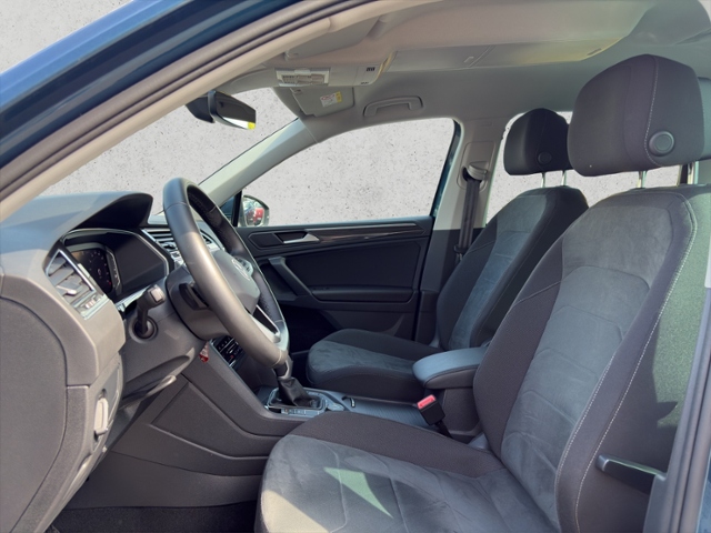 Tiguan 2.0 TDI DSG Eleg., 4M, Navi, AHK, Matrix 