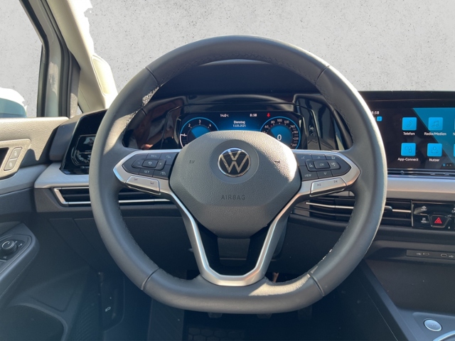 Golf VIII 2.0 TDI Life, Navi, AHK, LED KLIMA ALU