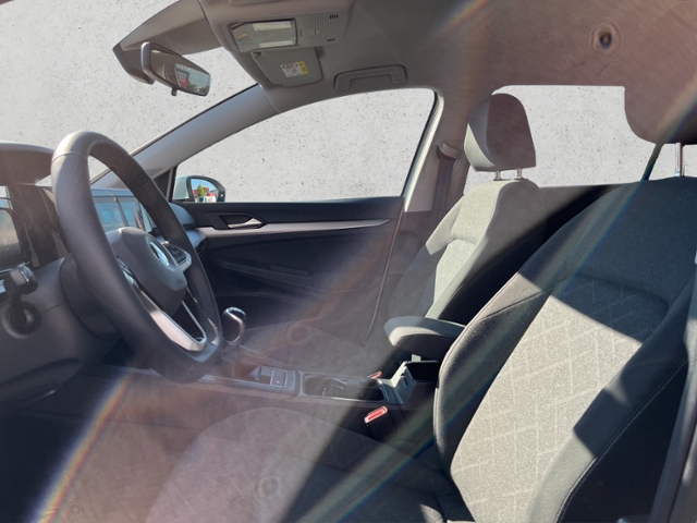 Golf VIII 2.0 TDI Life, Navi, AHK, LED KLIMA ALU