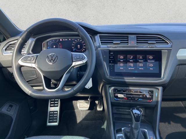 Tiguan 1.5 TSI DSG Move, Navi, AHK, Dach, Sthzg,