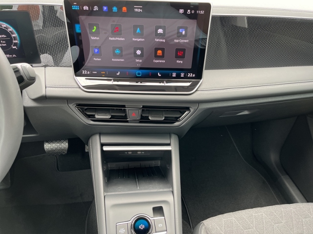Tiguan 1.5 DSG Life, Navi, AHK, Kamera, LED KLIM