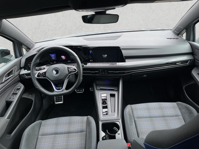 Golf VIII 1.4 GTE eHybrid, Navi, AHK, STHZG, Kam