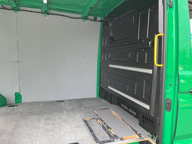 Crafter Kasten 35 mittellang RWD KLIMA LED NAVI