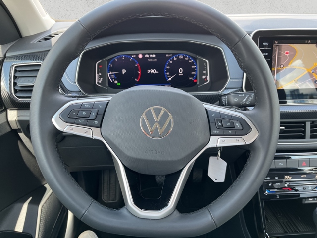 T-Cross 1.0 TSI DSG Style, Navi, Kamera, Matrix-
