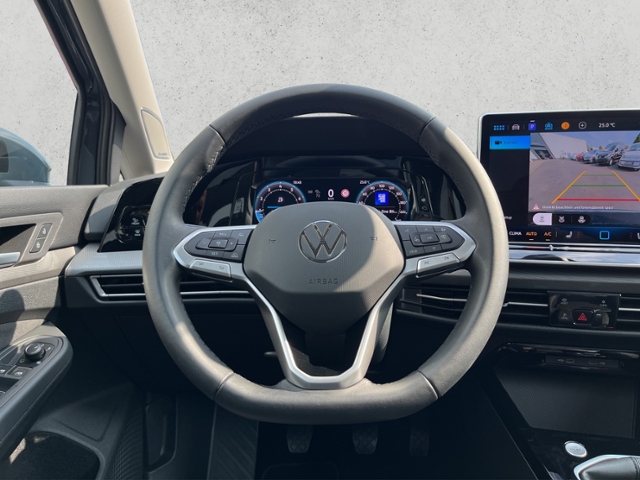 Golf VIII 1.5 Var. TSI KLIMA LED NAVI ALU