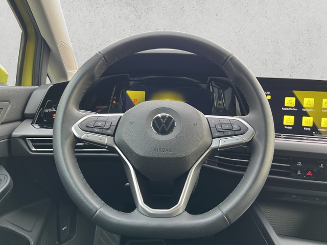 Golf VIII 1.5 DSG Style, Navi, Kamera KLIMA LED