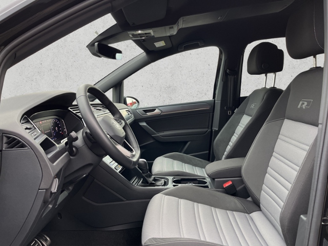Touran 1.5 TSI DSG High, R-Line, Navi, Kamera, L