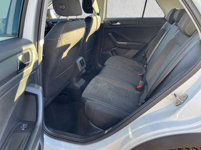 T-Roc 1.5 TSI DSG Style, Navi, Dach, Kamera, LED