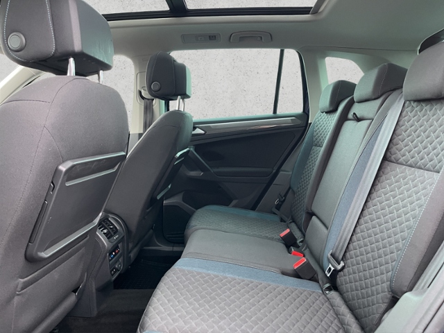 Tiguan 2.0 TDI IQ.DRIVE, Navi, AHK, Dach, Kamera