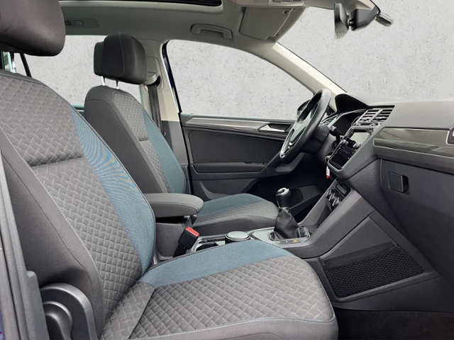 Tiguan 2.0 TDI IQ.DRIVE, Navi, AHK, Dach, Kamera