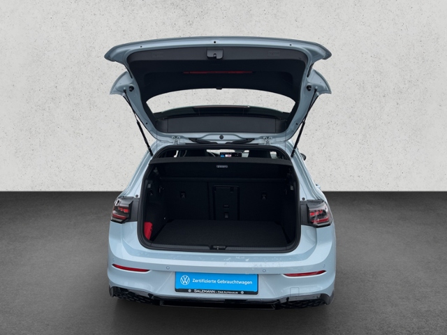 Golf VIII 1.5 TSI R-Line, Navi, AHK, Dach, DCC, 