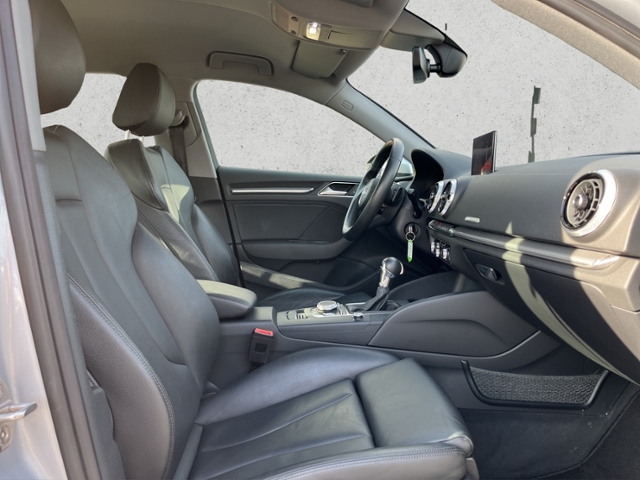 A3 1.5 TSI Sportback design, Navi, AHK, Leder, M