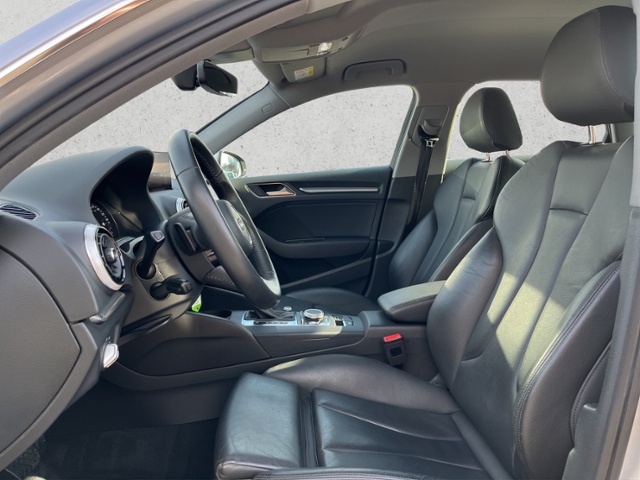 A3 1.5 TSI Sportback design, Navi, AHK, Leder, M
