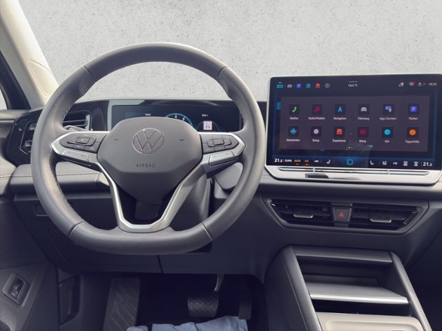 Tiguan 1.5 eTSI DSG Life, Navi, AHK, Kamera, LED
