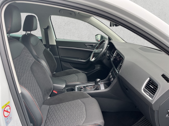 Ateca 2.0 TDI DSG FR, Navi, AHK, LED, Kamera, AC