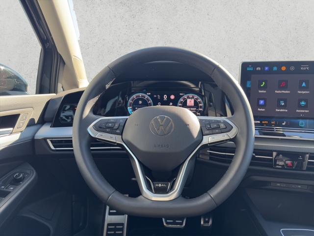 Golf VIII Var. 1.5 eTSI DSG Sthzg, Kamera, LED,