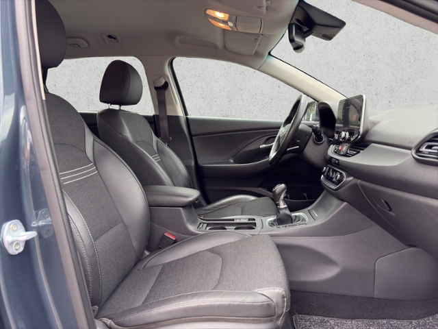 i30 Var. 1.5 T-GDI Navi, LED, Kamera, ACC KLIMA