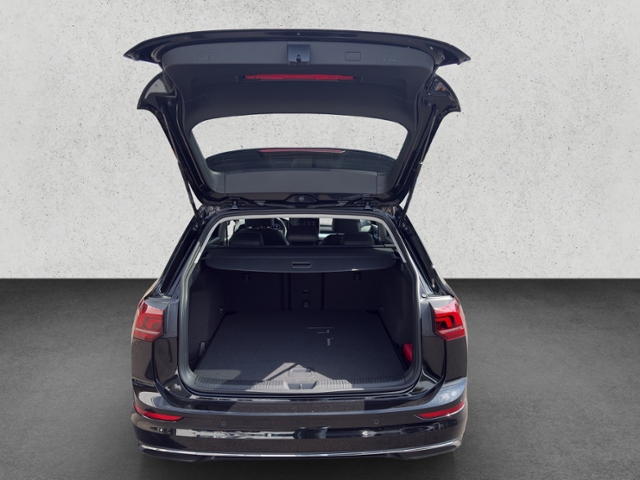 Golf VIII Var. 1.5 TSI Navi, Kamera, LED, ACC KL