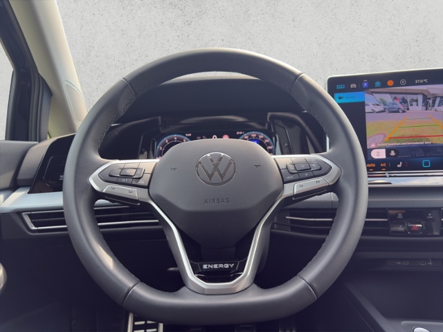 Golf VIII Var. 1.5 TSI Navi, Kamera, LED, ACC KL