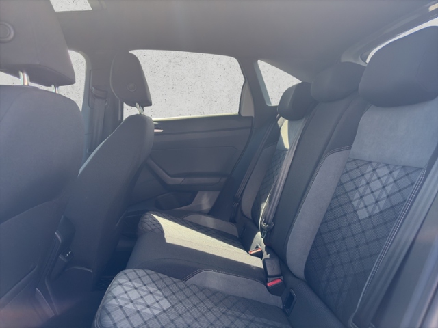 Taigo 1.5 TSI DSG R-Line, Navi, AHK, Dach, Kamer