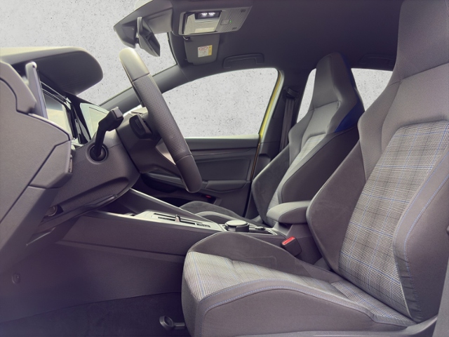 Golf VIII 1.4 eHybrid GTE (EURO 6d) KLIMA LED NA
