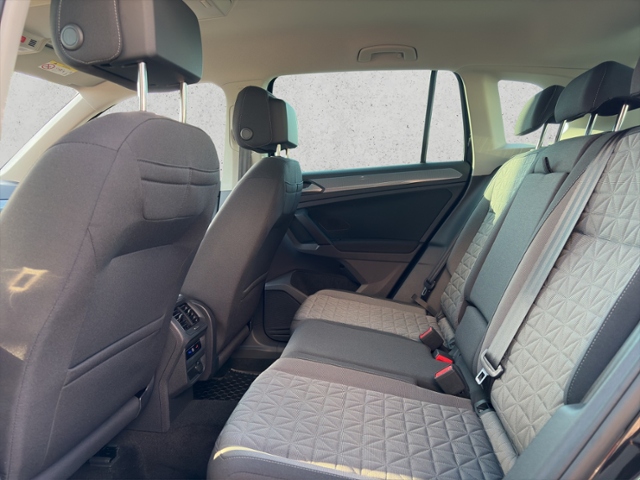 Tiguan 2.0 TDI DSG Life KLIMA LED NAVI ALU
