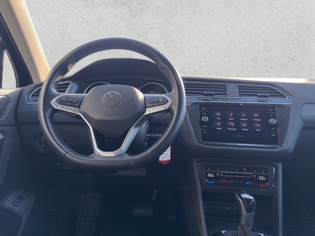 Tiguan 2.0 TDI DSG Life KLIMA LED NAVI ALU