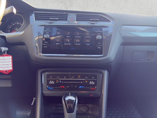 Tiguan 2.0 TDI DSG Life KLIMA LED NAVI ALU