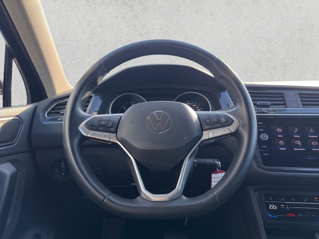Tiguan 2.0 TDI DSG Life KLIMA LED NAVI ALU