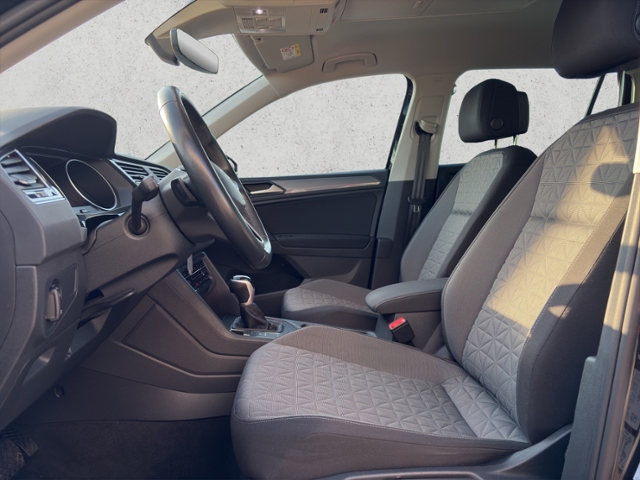 Tiguan 2.0 TDI DSG Life KLIMA LED NAVI ALU