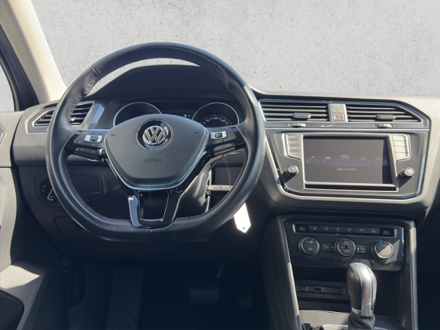 Tiguan 2.0 TDI Highline 4M. AHK, 19 Zoll Allrad