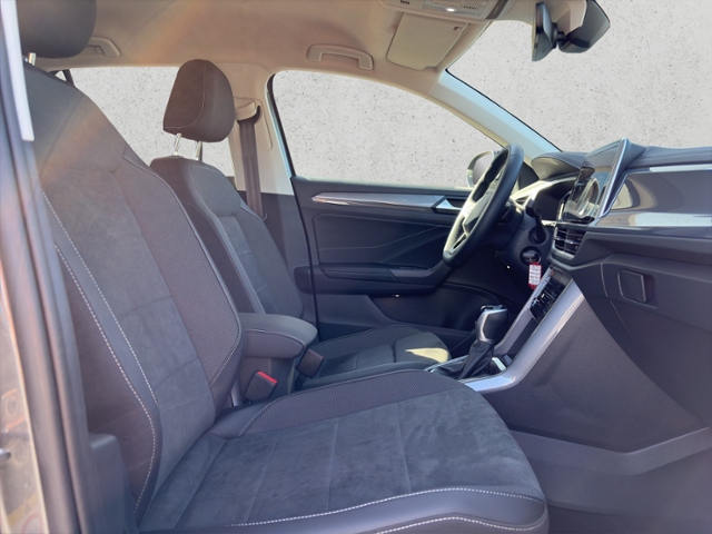 T-Roc 1.5 TSI DSG Style, Navi, Kamera, Sthzg., L