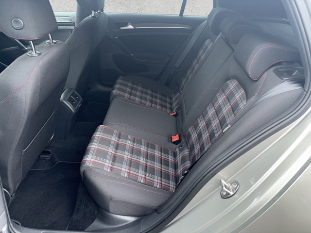 Golf VII 2.0 GTI DSG KLIMA LED NAVI ALU