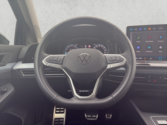 Golf VIII 1.5 eTSI DSG Energy, Navi, AHK, Kamera