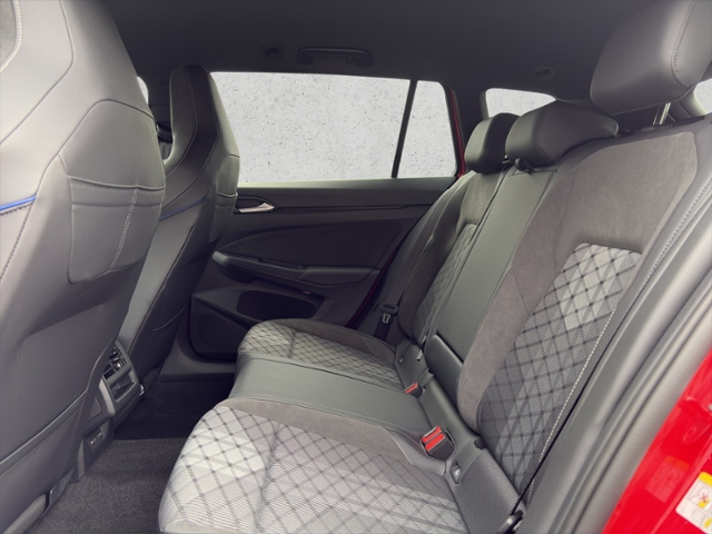 Golf VIII Var. 1.5 TSI DSG KLIMA