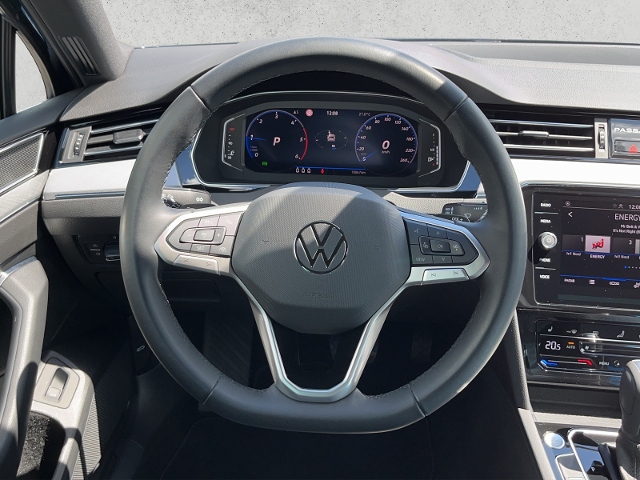 Passat Variant Business NAVI, LED, AHK Tiptronic