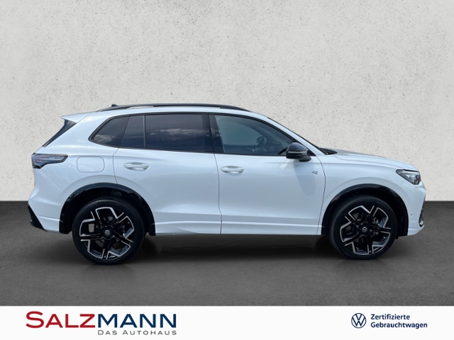 Tiguan 2.0 TDI 4Motion DSG R-Line, AHK, Dach, Na