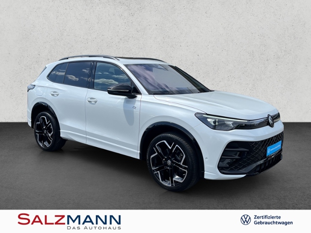 Tiguan 2.0 TDI 4Motion DSG R-Line, AHK, Dach, Na