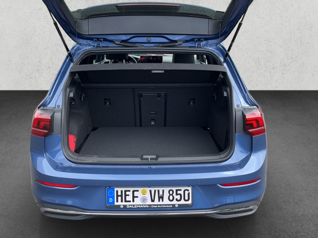 Golf VIII 1.5 eTSI Edition 50 Navi, AHK, DCC, Da