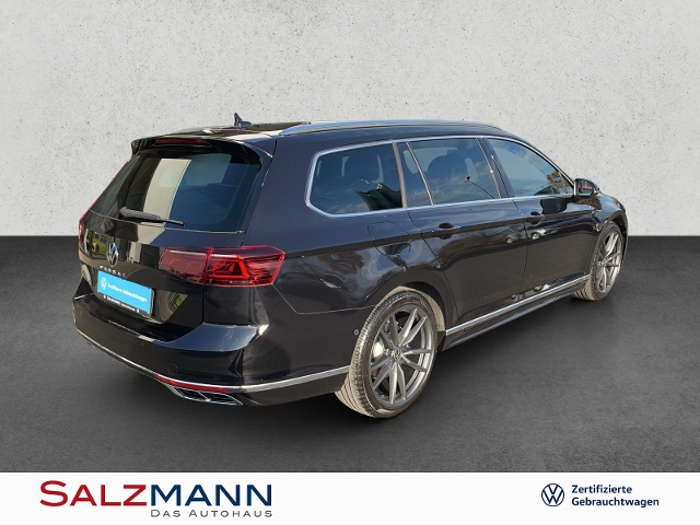 Passat Var. 2.0 TDI DSG R-Line, AHK, Navi, Sthzg