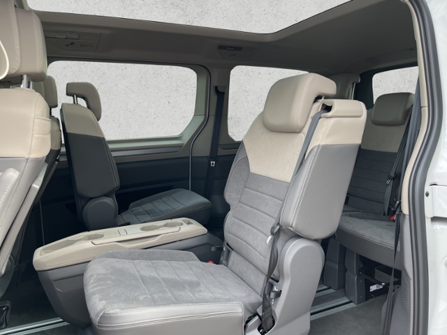 Multivan Style Motor: 2,0 l TDI SCR 110 kW Getri