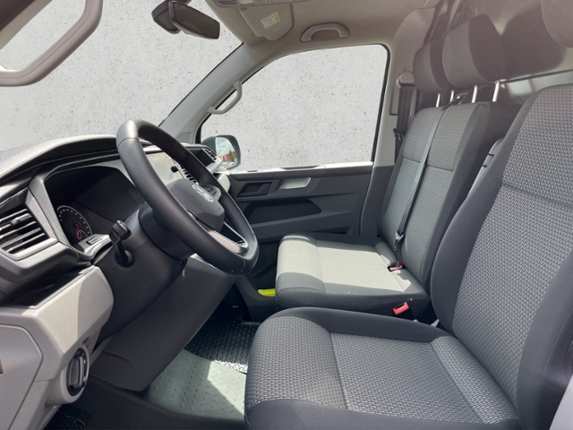 Transporter 6.1 Kasten Motor: 2,0 l TDI SCR 110 