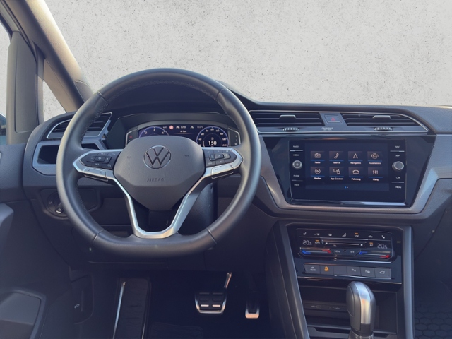 Touran 2.0 TDI DSG R-Line, Navi, Dach, 7 Sitzer,