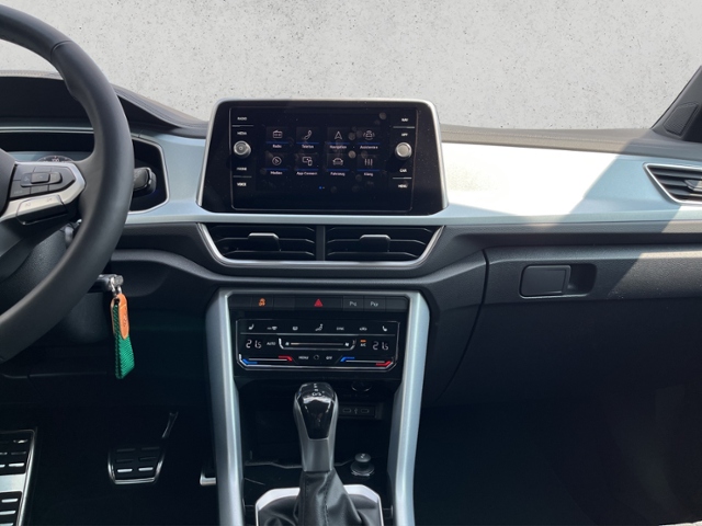 T-Roc 1.5 TSI DSG Navi, AHK, Kamera, LED, ACC