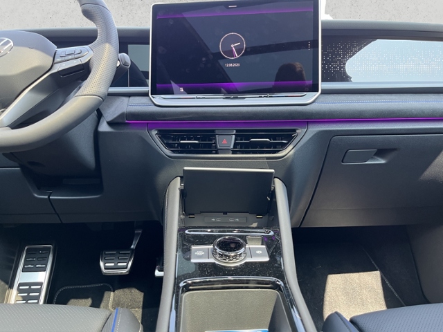 Tayron R-Line 1,5 l eHybrid DSG Navi, AHK, Dach,