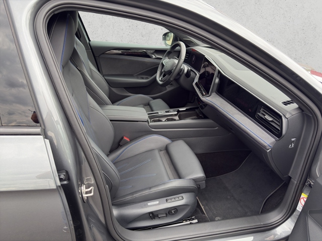 Passat 2.0 TDI DSG KLIMA LED NAVI LEDER ALU